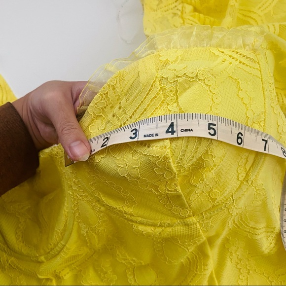 SOLD NWT Haute Monde Yellow Lace Bustier Corset Top - Picture 9 of 9